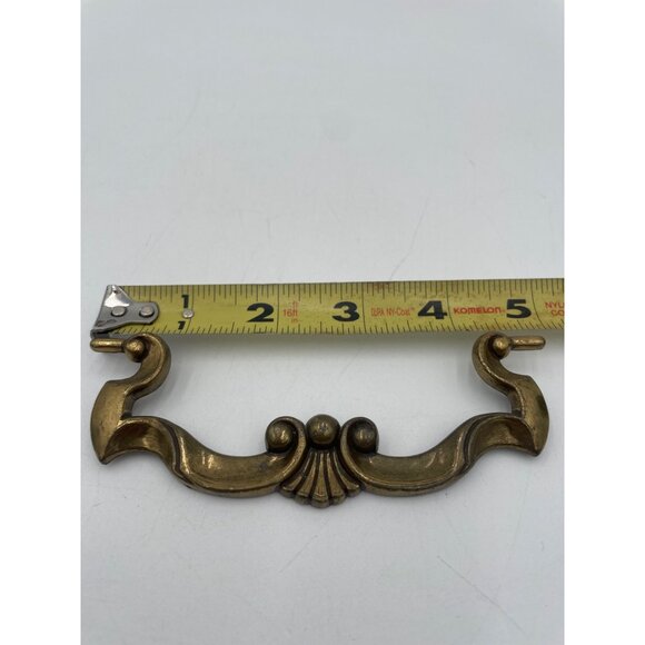 Vintage Brass Drawer Pulls Set Of 4 Ornate Antique Style Handles Elegant Design - Picture 7 of 8
